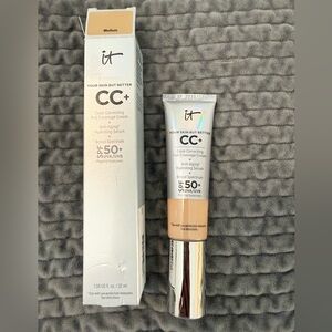 IT cosmetics CC+ Full Coverage Cream SPF 50+ in Medium